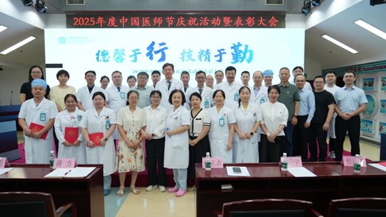 qinb21_674876.jpg