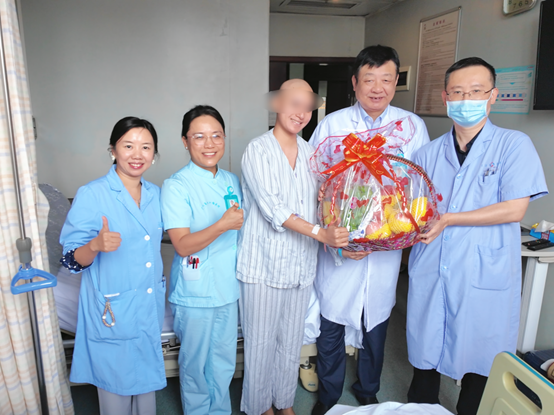 qinb06_149184.png qinb06_149184.png